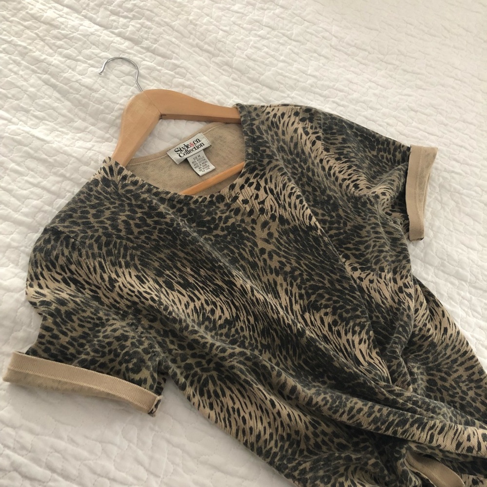 Vintage Pale Faded Leopard Blouse - T-Shirt Medium